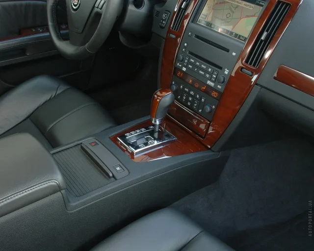 Cadillac STS TOP 4,6 AT — 5