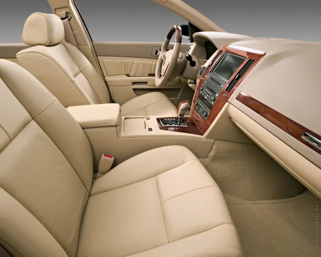 Cadillac STS TOP 4,6 AT — 7