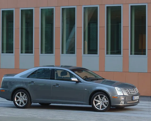 Cadillac STS TOP 4,6 AT — 17