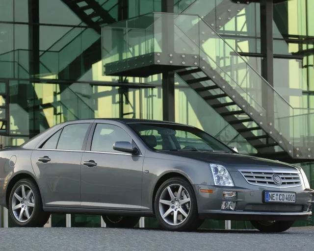Cadillac STS TOP 4,6 AT — 18