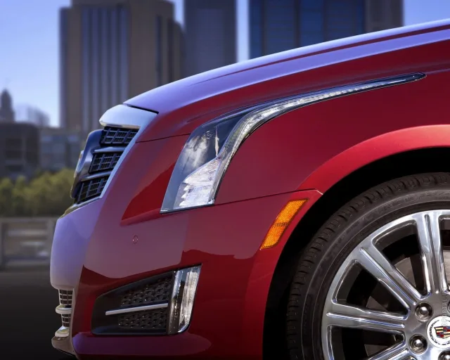 Cadillac ATS 2.0L MT — 18