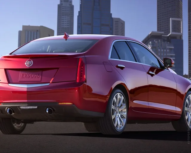Cadillac ATS 2.0L MT — 17