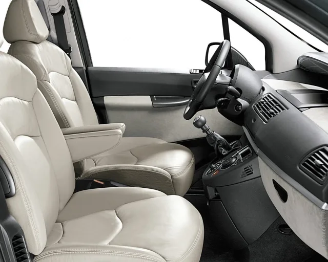 Peugeot 807 2.0D MT SR — 3