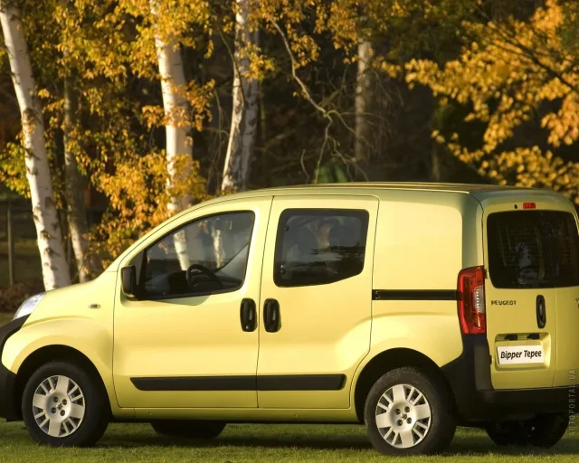 Peugeot Bipper Tepee 1.4D AT Combispace — 15
