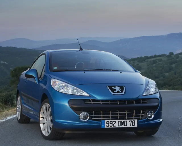 Peugeot 207 CC 1.6 AT Premium — 12