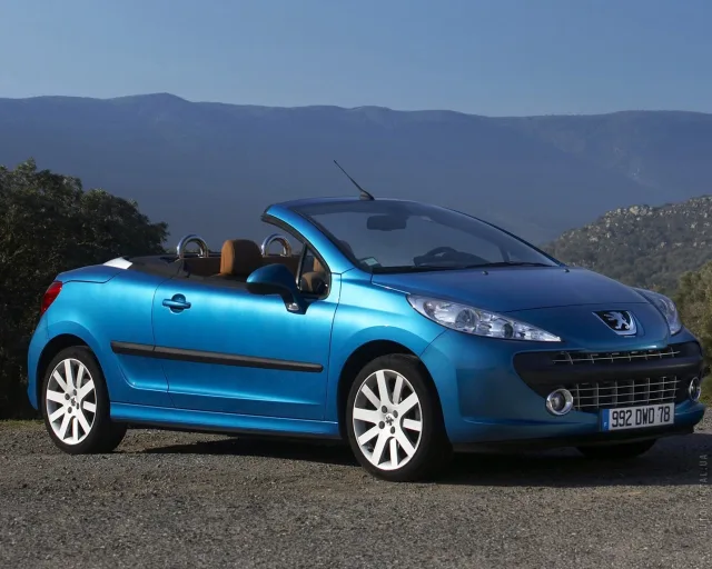 Peugeot 207 CC 1.6 AT Premium — 23