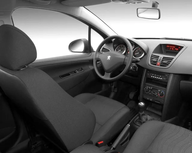 Peugeot 207 5-door hatchback — 13