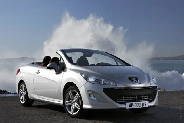 Peugeot 308 CC (Пежо 308) купе-кабриолет — 9