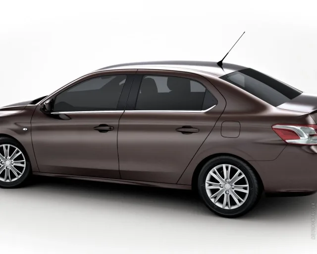 Peugeot 301 2012 sedan — 4