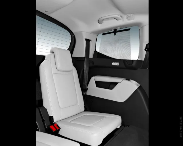 Peugeot 5008 1.6 MT — 21