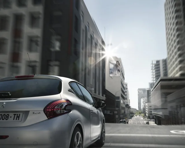 Peugeot 208 1.0 MT Access — 5