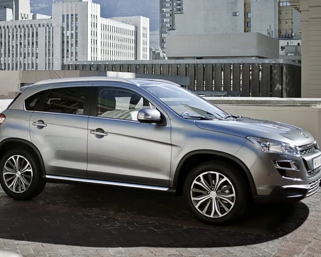 Peugeot 4008 2.0 4WD MT Active — 15