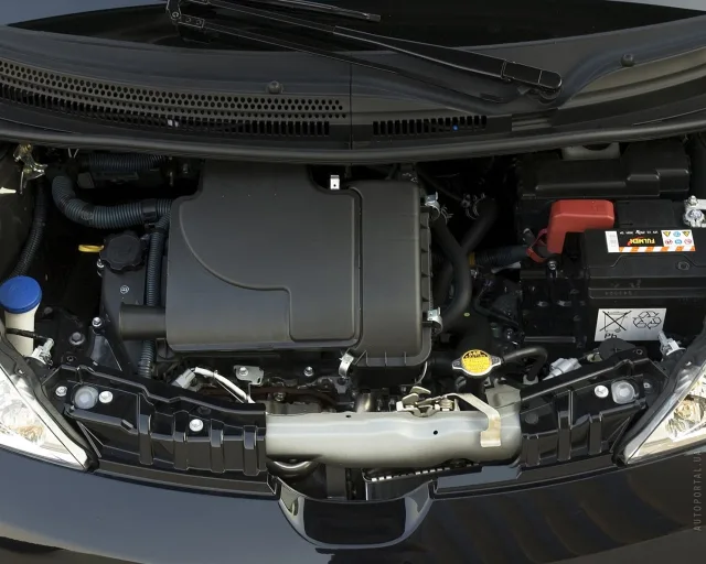 Peugeot 107 1.0 MT Black&Silver — 7