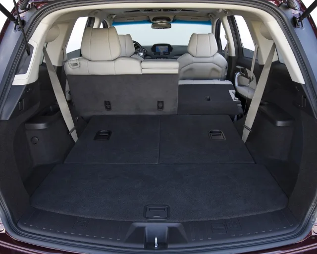 Acura MDX (Акура МДХ) кроссовер — 9