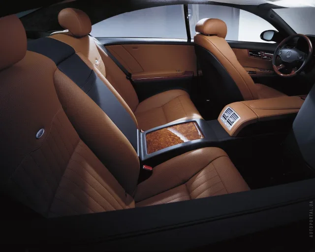 Mercedes-Benz CL 65 AMG AT — 14