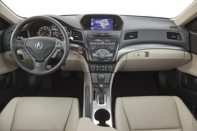 Acura ILX седан — 2