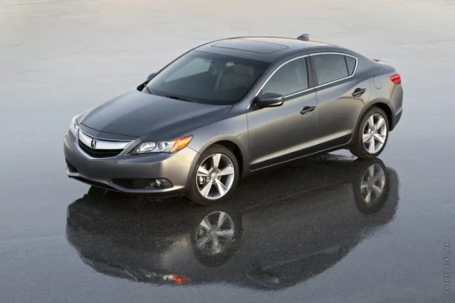 Acura ILX седан — 5