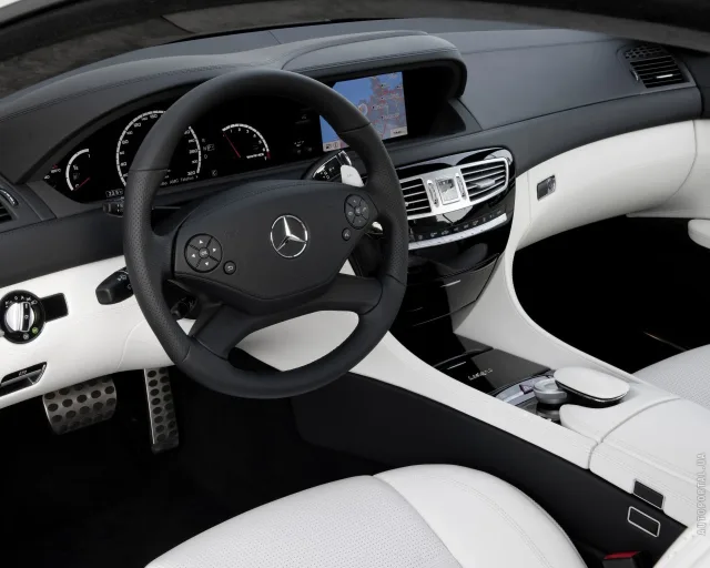Mercedes-Benz CL-Class 2011 купе — 10