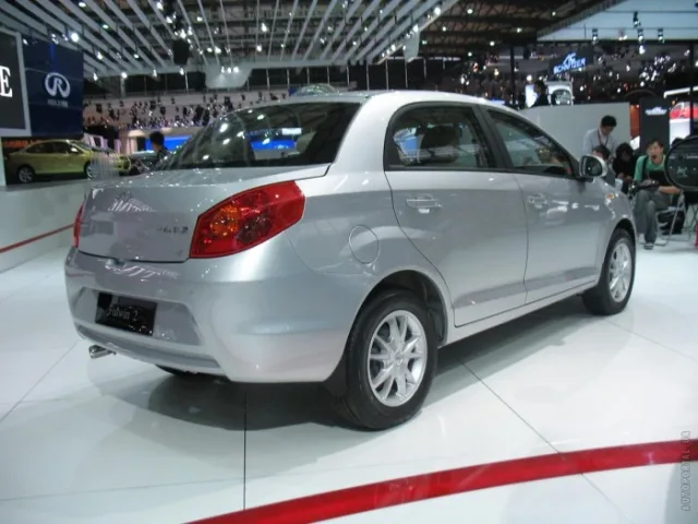 Chery A13 1.5 MT Comfort — 6