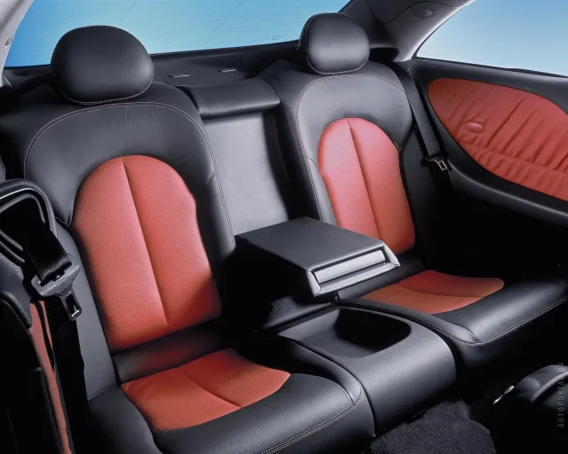 Mercedes-Benz CLK 320 CDI MT — 14