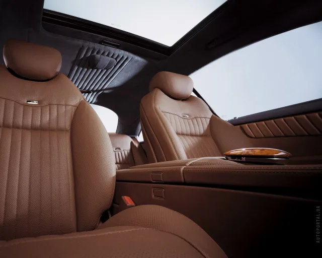 Mercedes-Benz CL 65 AMG AT — 5
