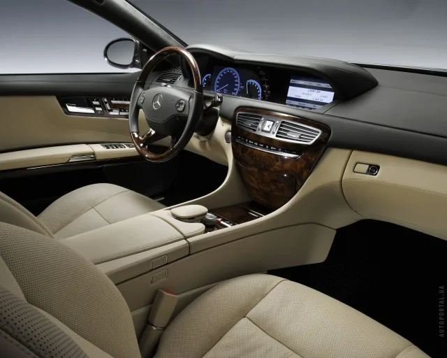 Mercedes-Benz CL 65 AMG AT — 4