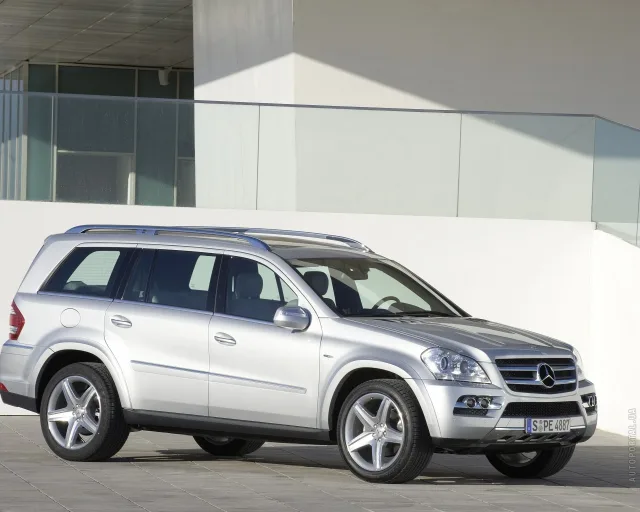 Mercedes-Benz GL 350 CDI AT 4MATIC — 11