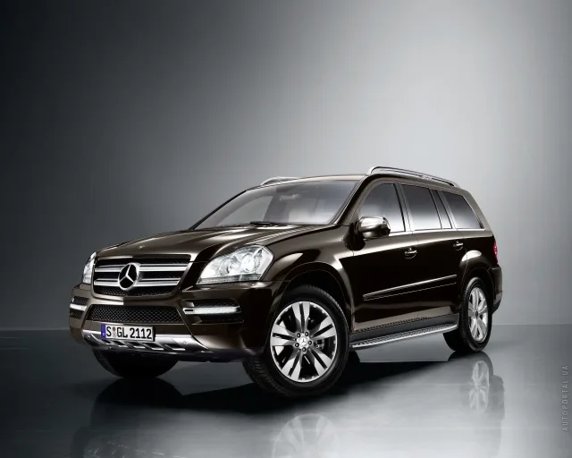 Mercedes-Benz GL 350 CDI AT 4MATIC — 19