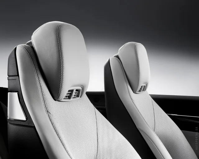 Mercedes-Benz E-Class Cabriolet 2009 (Мерседес Бенц Е-Класс) кабриолет — 3