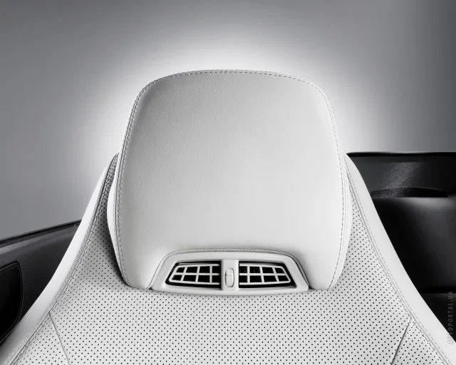 Mercedes-Benz E-Class Cabriolet 2009 (Мерседес Бенц Е-Класс) кабриолет — 4