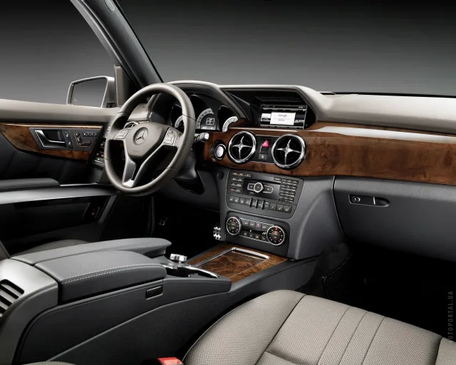 Mercedes-Benz GLK 220 CDI AT 4MATIC BlueEFFICIENCY — 9