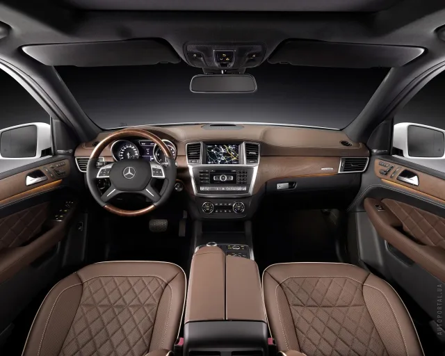 Mercedes-Benz M-Class 2012 кросовер — 7