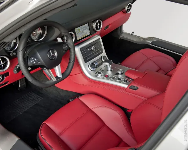 Mercedes-Benz SLS AMG (Мерседес Бенц СЛС АМГ) спорткар — 9