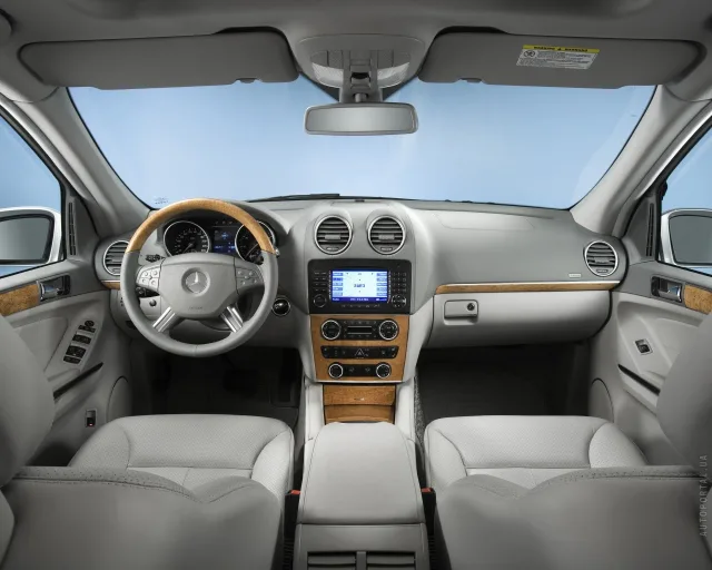 Mercedes-Benz GL-Class 2006 (Мерседес Бенц ГЛ-Класс) внедорожник — 3