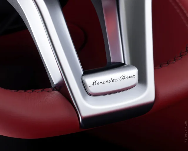 Mercedes-Benz SL-Class coupe convertible — 7