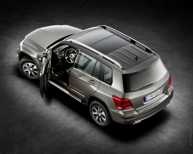 Mercedes-Benz GLK 220 CDI AT 4MATIC BlueEFFICIENCY — 24