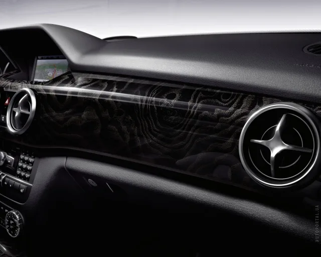 Mercedes-Benz GLK 220 CDI AT 4MATIC BlueEFFICIENCY — 3