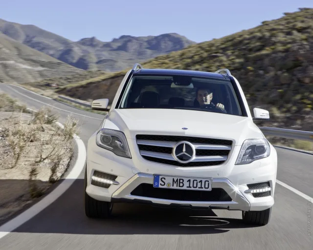 Mercedes-Benz GLK 220 CDI AT 4MATIC BlueEFFICIENCY — 23