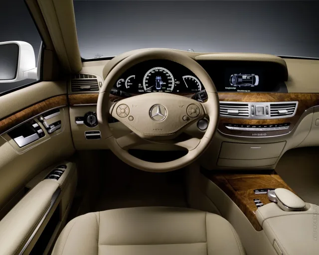 Mercedes-Benz S 250 CDI AT — 6