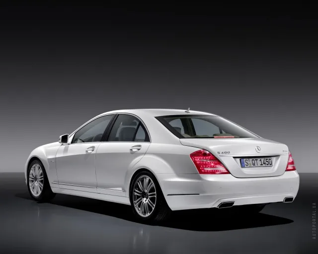 Mercedes-Benz S 250 CDI AT — 18