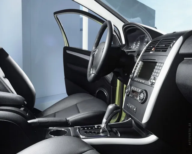 Mercedes-Benz A-Class 2004 3-door microvan — 4