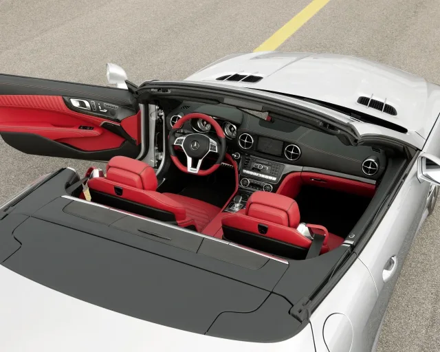 Mercedes-Benz SL-Class coupe convertible — 10