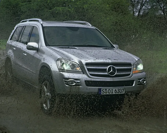 Mercedes-Benz GL-Class 2006 (Мерседес Бенц ГЛ-Класс) внедорожник — 18