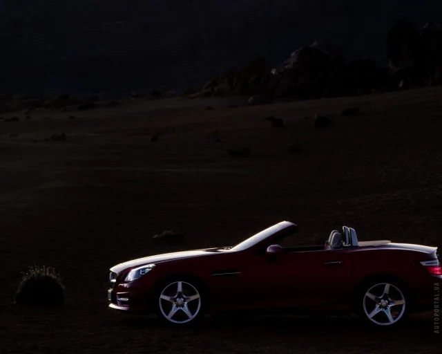 Mercedes-Benz SLK-Class 2011 (Мерседес Бенц СЛК-Класс) купе-кабриолет — 25