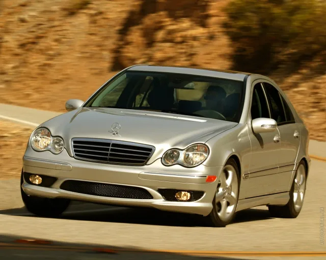 Mercedes-Benz C 220 CDI — 7
