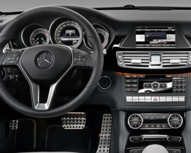 Mercedes-Benz CLS Shooting Brake 2011 (Мерседес Бенц ЦЛС Шутинг Брейк) универсал — 5