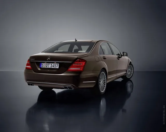 Mercedes-Benz S 250 CDI AT — 13