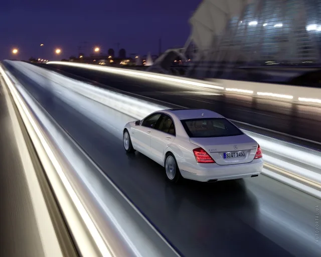 Mercedes-Benz S 250 CDI AT — 16