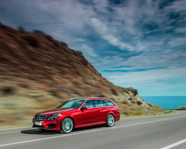 Mercedes-Benz E-Class Wagon 2013 (Мерседес Бенц Е-Класс Вагон) универсал — 11