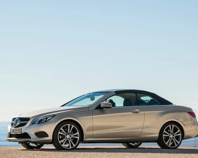 Mercedes-Benz E-Class Cabriolet 2013 (Мерседес Бенц Е-Класс Кабриолет) кабриолет — 16